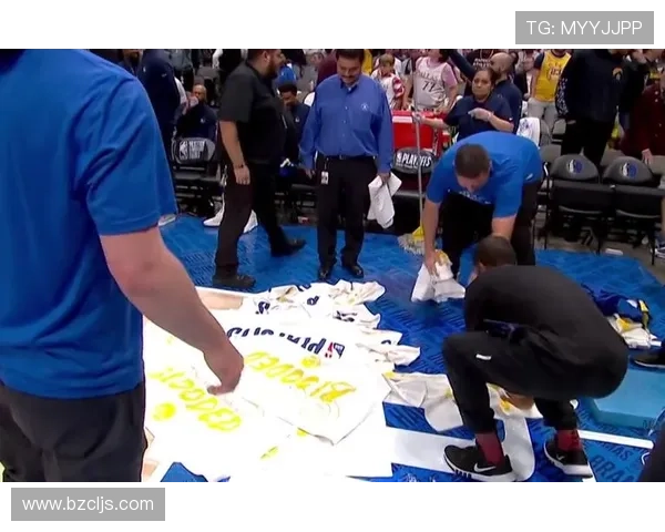 新疆主场球馆漏水 比赛中断超过40分钟